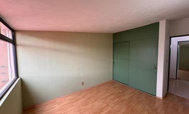 VENTA CASA PLAZA DE SAN BUENAVENTURA