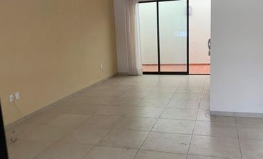 Renta de casa en Puerta Madero, altozano