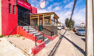 ¡¡Oferta!!! Casa con local comercial en calle con alto tránsito