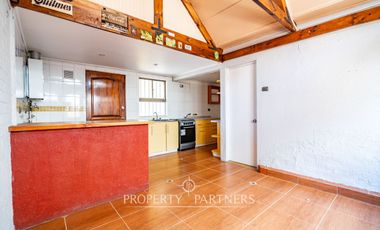 ¡¡Oferta!!! Casa con local comercial en calle con alto tránsito