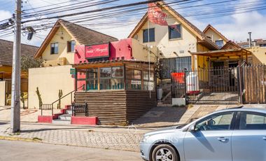 ¡¡Oferta!!! Casa con local comercial en calle con alto tránsito