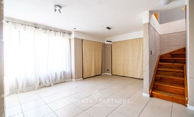 ¡¡Oferta!!! Casa con local comercial en calle con alto tránsito