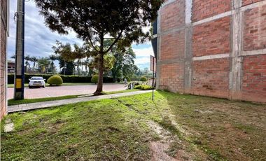 Venta Lote Comercial 5 pisos Llanogrande