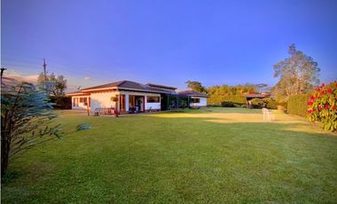 Venta Casa Campestre Parcelación La Ceja