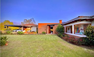 Venta Casa Campestre Parcelación La Ceja
