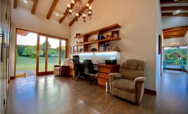 Venta Casa Campestre Parcelación La Ceja