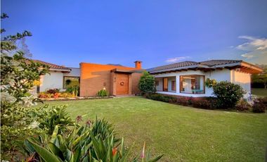 Venta Casa Campestre Parcelación La Ceja