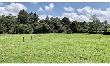 Venta Lote Independiente a 10 minutos de Llanogrande