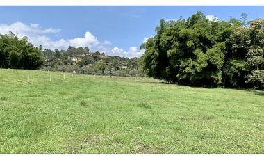 Venta Lote Independiente a 10 minutos de Llanogrande