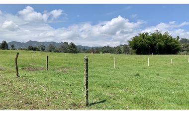 Venta Lote Independiente a 10 minutos de Llanogrande