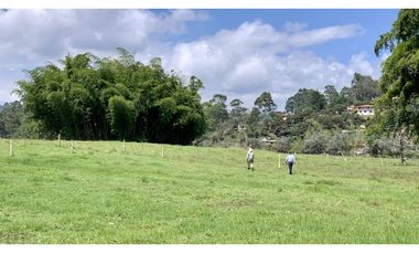 Venta Lote Independiente a 10 minutos de Llanogrande