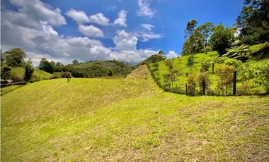 Venta Lote Semiparcelacion todos los servicios con Porton El Retiro