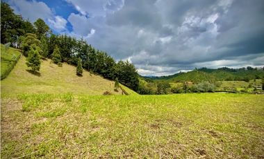 Venta Lote Semiparcelacion todos los servicios con Porton El Retiro