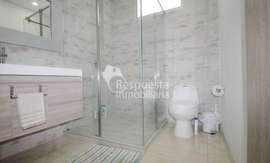 Vendo maravillosa casa de lujo en Las Palmas MEDELLIN.