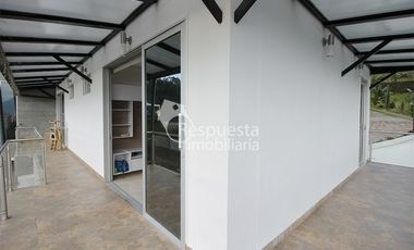 Vendo maravillosa casa de lujo en Las Palmas MEDELLIN.