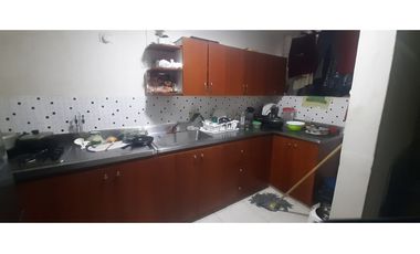 EN VENTA PROPIEDAD DE TRES PLANTAS EN EL MUNICIPIO DE ITAGUI / S/357