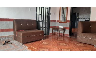 EN VENTA PROPIEDAD DE TRES PLANTAS EN EL MUNICIPIO DE ITAGUI / S/357