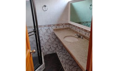 VENDO O PERMUTO CASA EN GIRARDOT POR APTO EN BOGOTA
