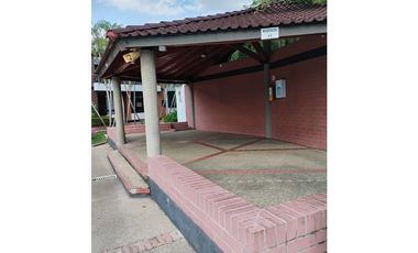 VENDO O PERMUTO CASA EN GIRARDOT POR APTO EN BOGOTA