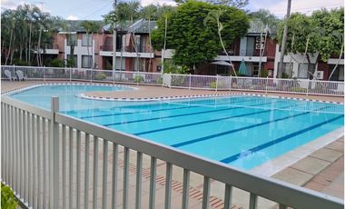 VENDO O PERMUTO CASA EN GIRARDOT POR APTO EN BOGOTA