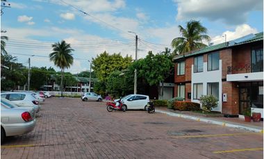 VENDO O PERMUTO CASA EN GIRARDOT POR APTO EN BOGOTA