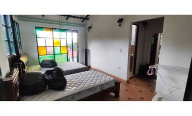 Venta de casa campestre de 1010 M2 en 490 millones en #lamesacund