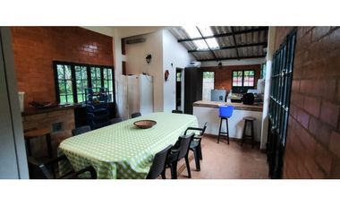 Venta de casa campestre de 1010 M2 en 490 millones en #lamesacund