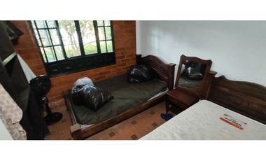 Venta de casa campestre de 1010 M2 en 490 millones en #lamesacund