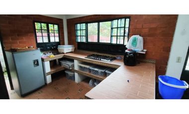 Venta de casa campestre de 1010 M2 en 490 millones en #lamesacund