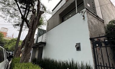 Se renta  Casa en la  Roma sur calle  Taxco