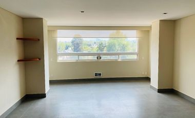 Venta PH, Las Lomas 550m hab + 100m de Roof Garden Privado