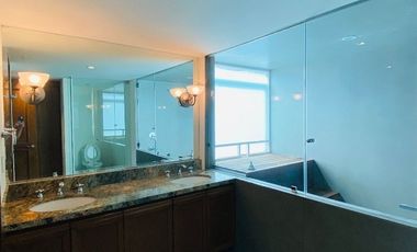 Venta PH, Las Lomas 550m hab + 100m de Roof Garden Privado