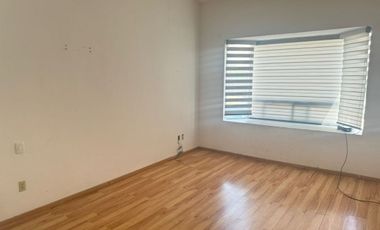 VENTA DE CASA EN BOSQUE ESMERALDA