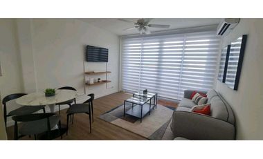 APARTAMENTO EN ALQUILER EN LAS ACACIAS PH VILLA DE LAS ACACIAS
