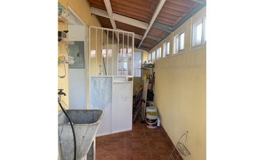 VENDO HERMOSA CASA EN URB. WEST VILLAGE HATO MONTAÑA