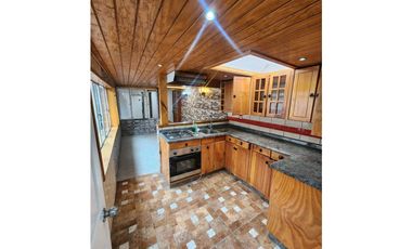 CASA-LOCAL COMERCIAL EN CARRERA CONCEPCIÓN