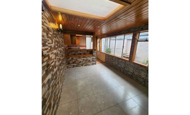 CASA-LOCAL COMERCIAL EN CARRERA CONCEPCIÓN