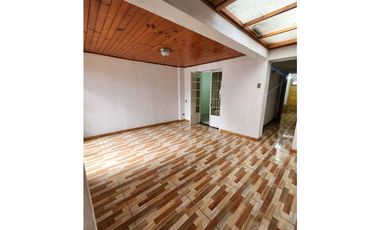 CASA-LOCAL COMERCIAL EN CARRERA CONCEPCIÓN