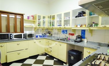 Oficina en Venta en Barrio Republica / Santiago Centro