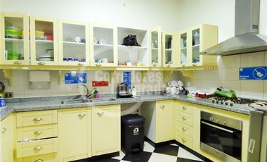 Oficina en Venta en Barrio Republica / Santiago Centro