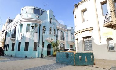 Oficina en Venta en Barrio Republica / Santiago Centro