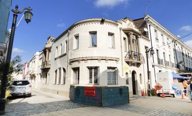 Oficina en Venta en Barrio Republica / Santiago Centro