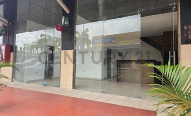 Alquiler de Locales Comerciales en Centro Comercial Oasis, Norte de Guayaquil