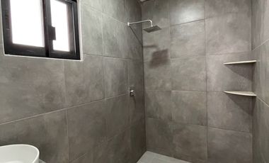 Estrena casa con alberca