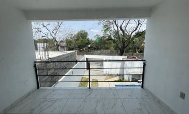 Estrena casa con alberca