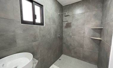 Estrena casa con alberca