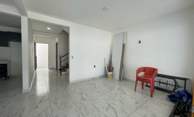 Estrena casa con alberca