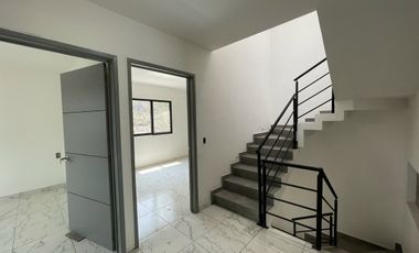 Estrena casa con alberca