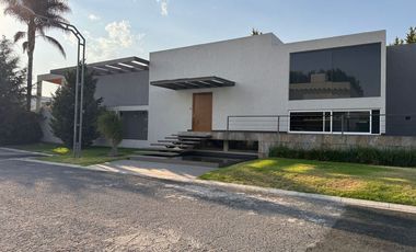 RESIDENCIA EN VENTA  EN LA ASUNCION METEPEC