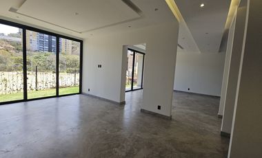 Casa en Venta, La Vista Bosque Real.